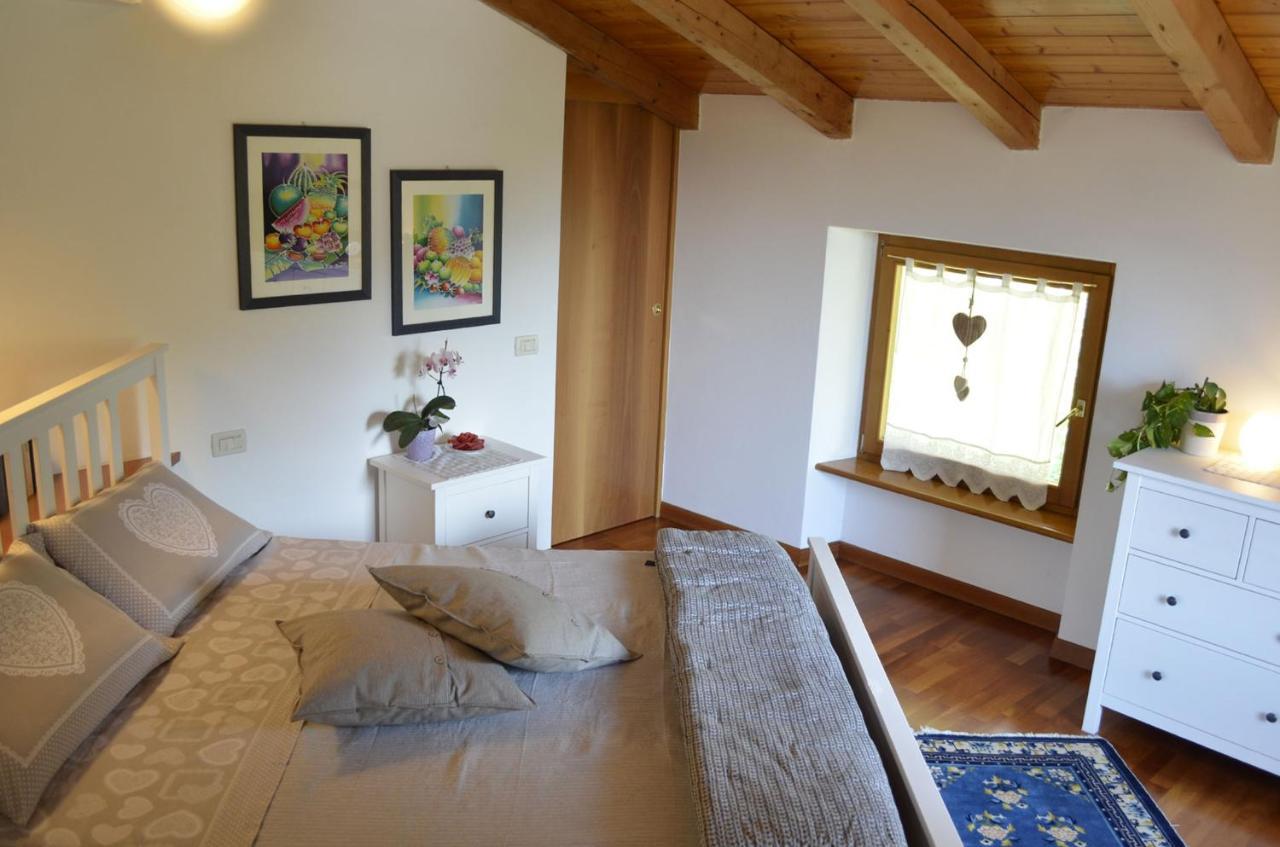 アーラ Ca Ulivi Bed & Breakfast エクステリア 写真