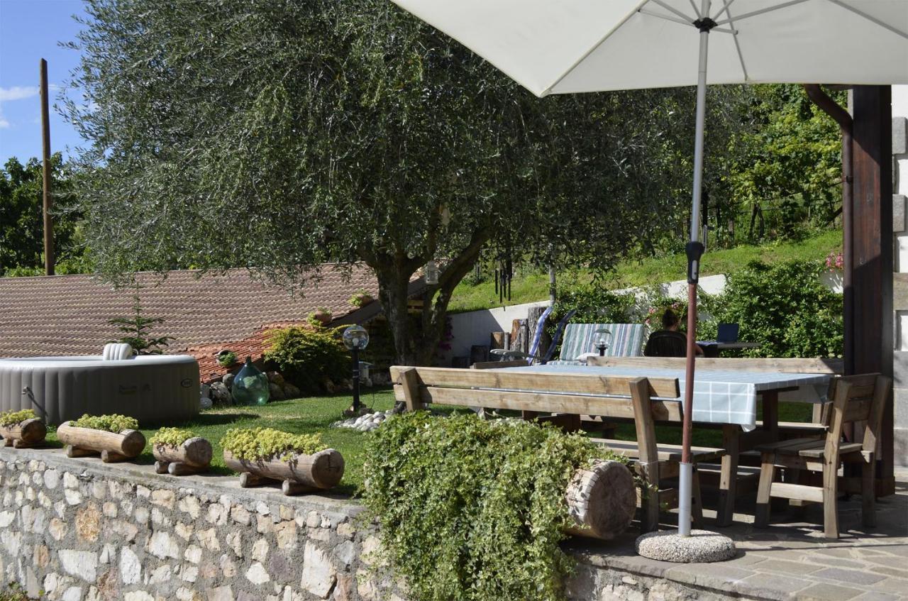 アーラ Ca Ulivi Bed & Breakfast エクステリア 写真