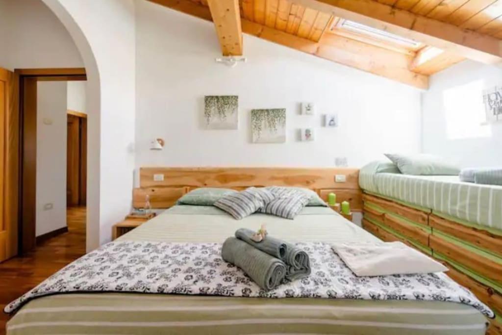 アーラ Ca Ulivi Bed & Breakfast エクステリア 写真